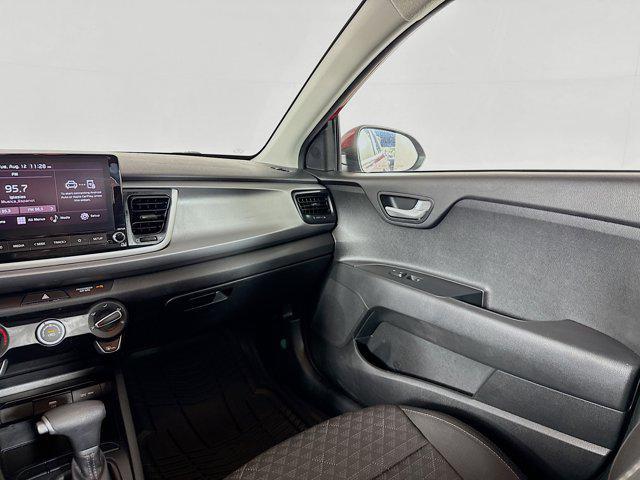 Photo of 2023 Currant Red Kia Rio