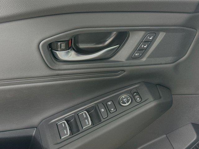 Photo of 2025 Canyon River Blue Metallic Honda Accord Hybrid