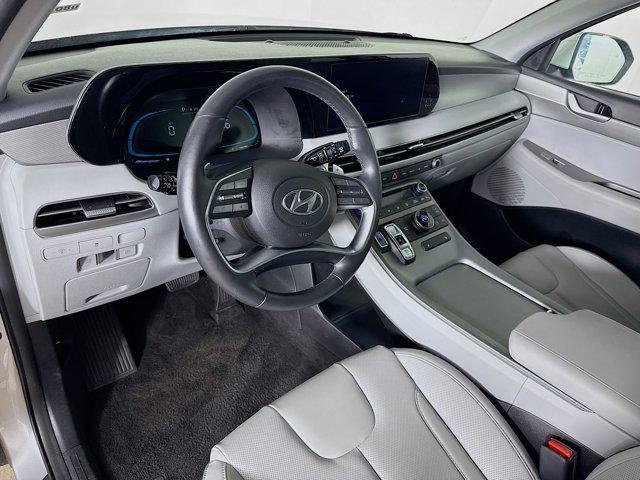 Photo of 2024 Silver Hyundai PALISADE