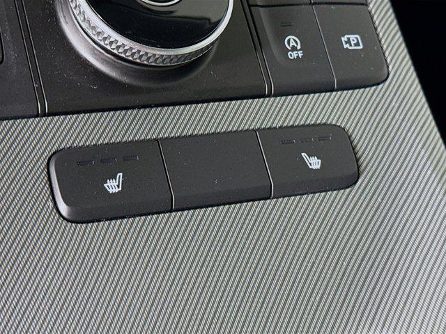 Photo of 2024 Silver Hyundai PALISADE