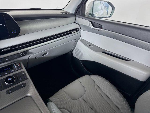 Photo of 2024 Silver Hyundai PALISADE