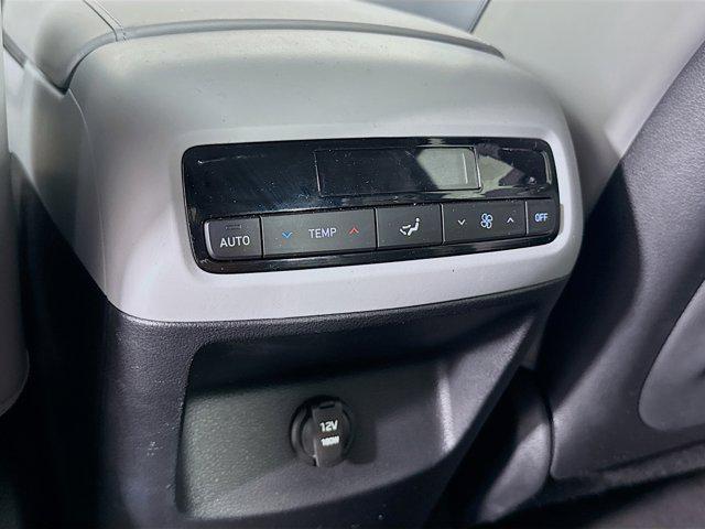 Photo of 2024 Silver Hyundai PALISADE