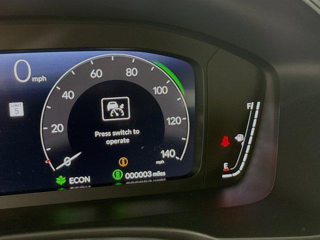 Photo of 2025 Sonic Gray Pearl Honda Civic Hybrid