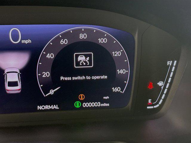 Photo of 2025 Solar Silver Metallic Honda Accord Hybrid