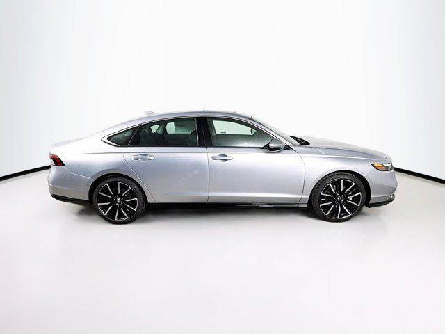 Photo of 2025 Solar Silver Metallic Honda Accord Hybrid