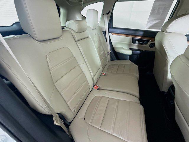 Photo of 2021 White Honda CR-V