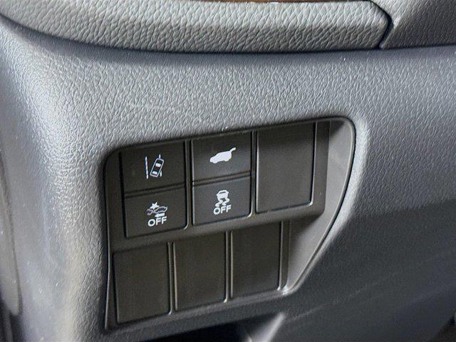 Photo of 2021 White Honda CR-V