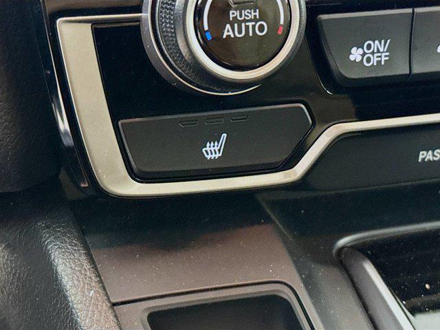 Photo of 2021 White Honda CR-V