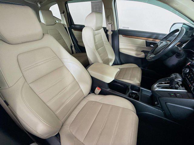Photo of 2021 White Honda CR-V