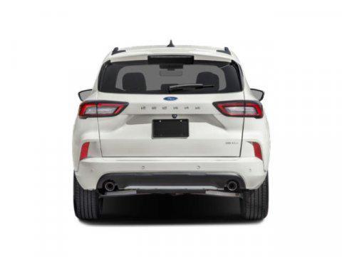 Photo of 2023 Rapid Red Metallic Tinted Clearcoat Ford Escape