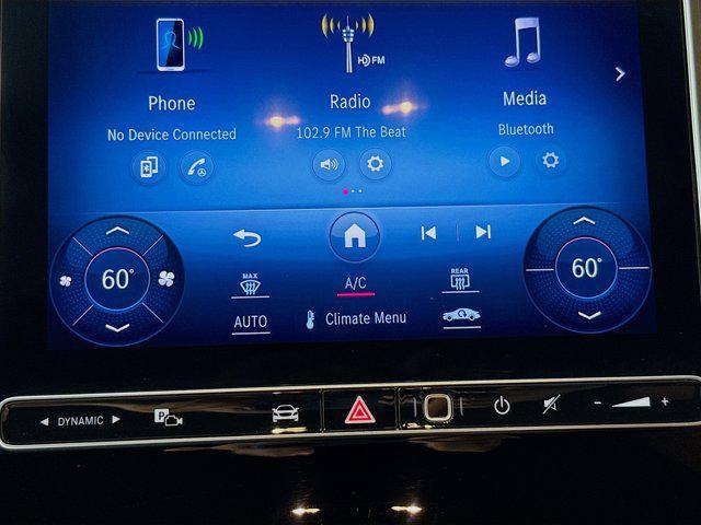 Photo of 2024 White Mercedes-Benz GLC 300