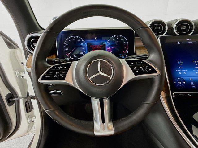 Photo of 2024 White Mercedes-Benz GLC 300