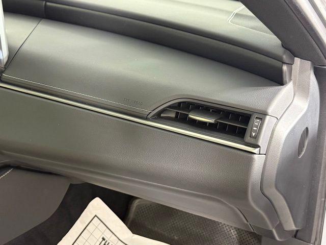 Photo of 2022 Iridium Lexus ES 350