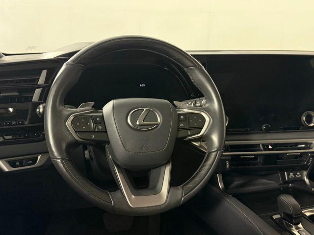 Photo of 2023 Iridium Lexus RX 350