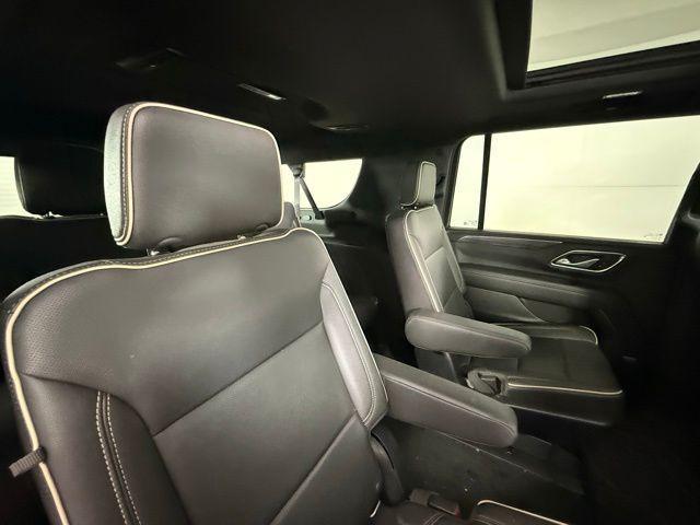 Photo of 2022 Onyx Black GMC Yukon XL