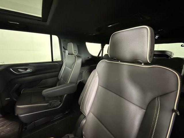 Photo of 2022 Onyx Black GMC Yukon XL