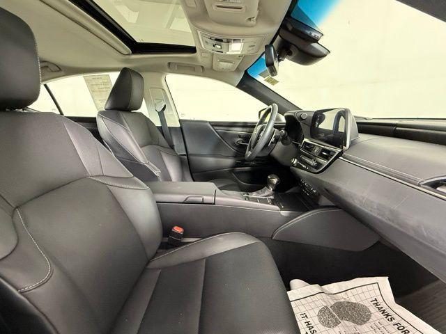 Photo of 2022 Caviar Lexus ES 350