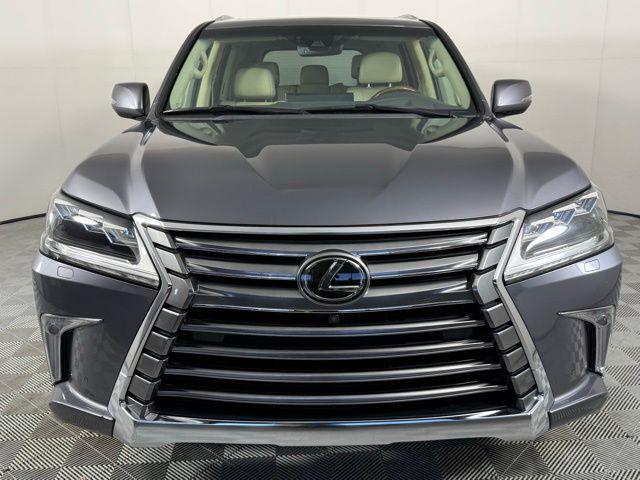 Photo of 2018 Nebula Gray Pearl Lexus LX 570