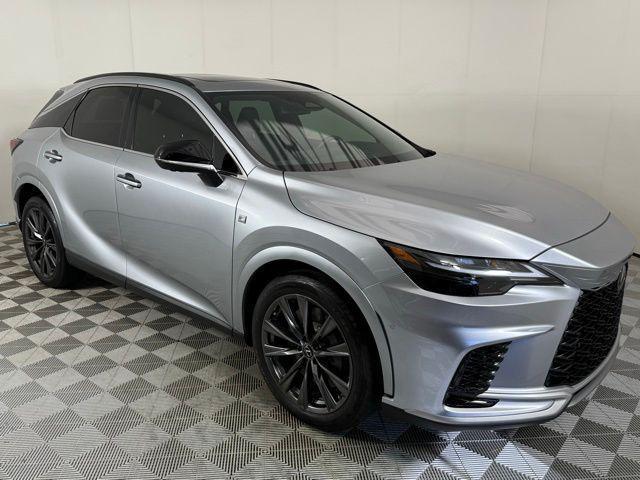 Photo of 2024 Iridium Lexus RX 350