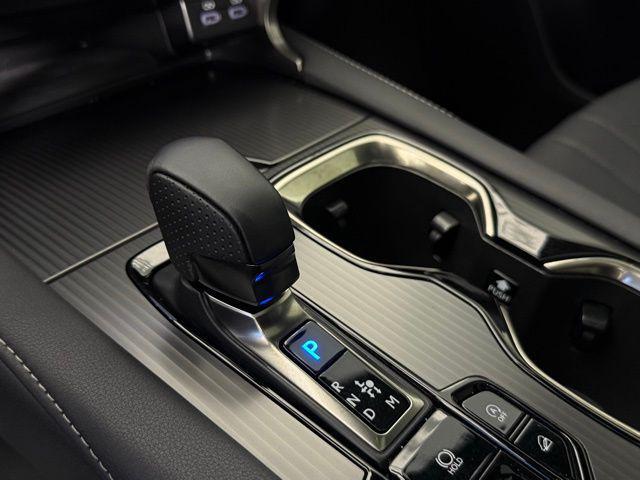 Photo of 2024 Iridium Lexus RX 350