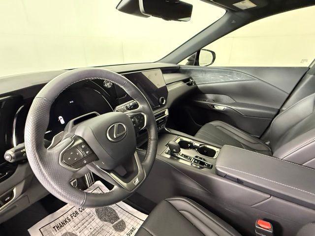 Photo of 2024 Iridium Lexus RX 350