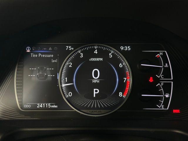 Photo of 2024 Eminent White Pearl Lexus ES 350