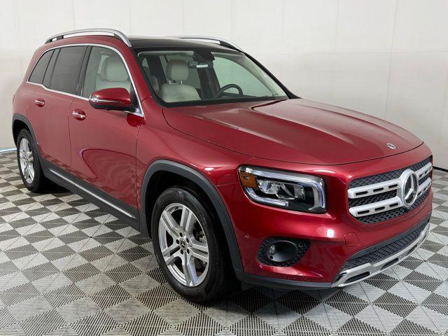 Photo of 2021 Patagonia Red Metallic Mercedes-Benz GLB 250