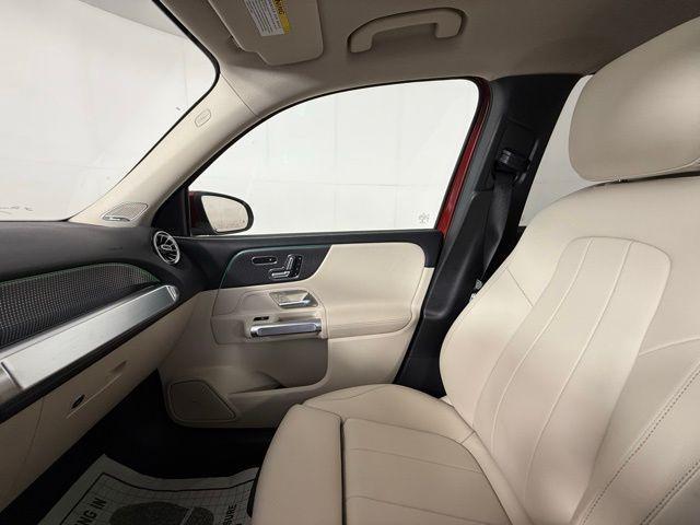 Photo of 2021 Patagonia Red Metallic Mercedes-Benz GLB 250