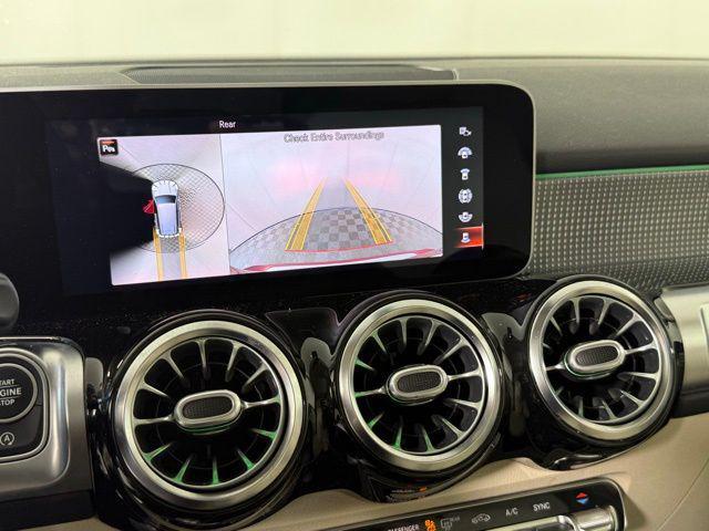 Photo of 2021 Patagonia Red Metallic Mercedes-Benz GLB 250