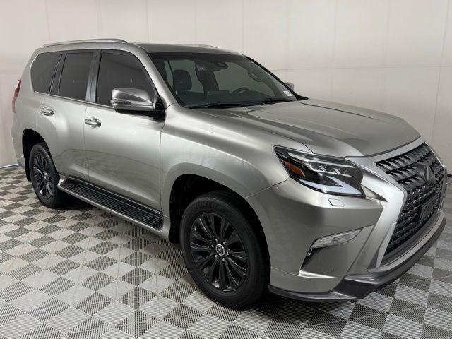 Photo of 2022 Atomic Silver Lexus GX 460