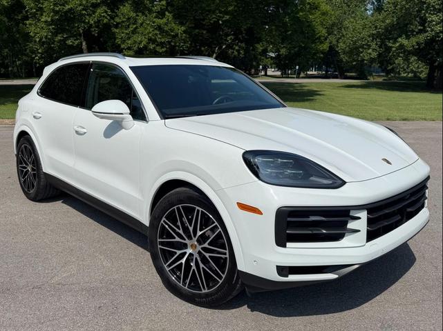 Photo of 2024 White Porsche Cayenne