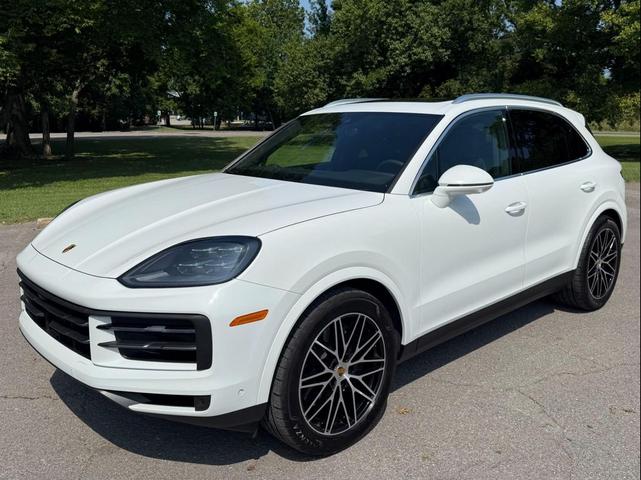 Photo of 2024 White Porsche Cayenne