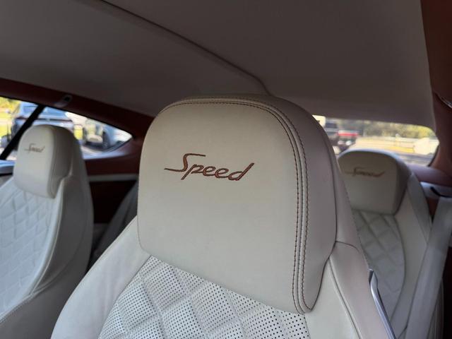 Photo of 2016 Green Bentley Continental GT