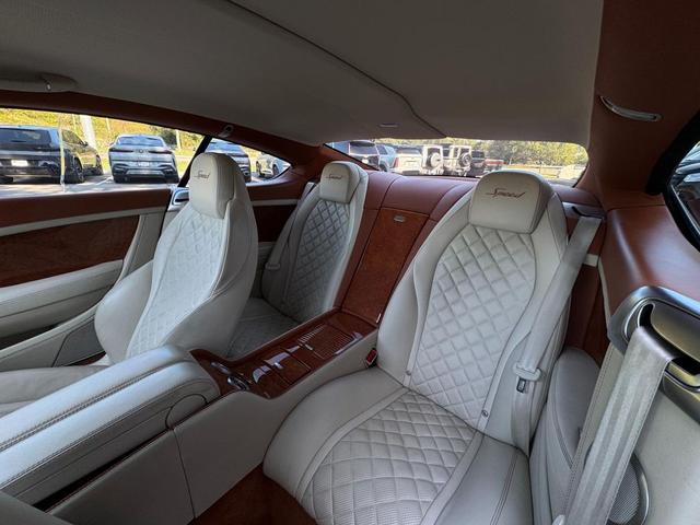 Photo of 2016 Green Bentley Continental GT