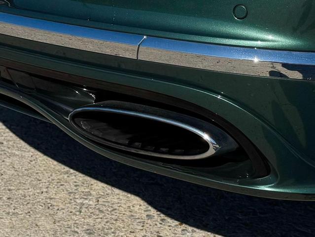 Photo of 2016 Green Bentley Continental GT