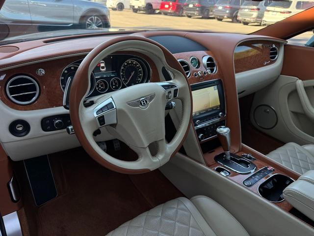 Photo of 2016 Green Bentley Continental GT