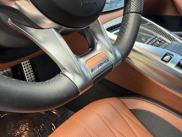 Photo of 2021 designo Diamond White Metallic Mercedes-Benz AMG GT 63