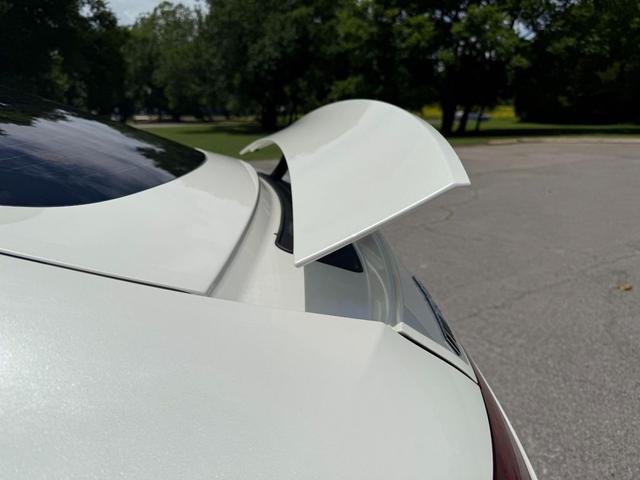 Photo of 2021 designo Diamond White Metallic Mercedes-Benz AMG GT 63