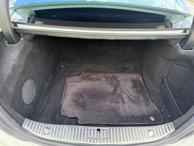 Photo of 2018 designo Diamond White Metallic Mercedes-Benz Maybach S 650