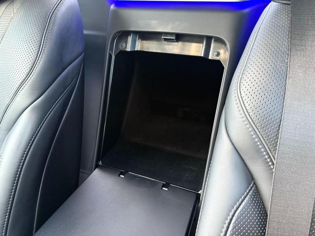 Photo of 2018 designo Diamond White Metallic Mercedes-Benz Maybach S 650