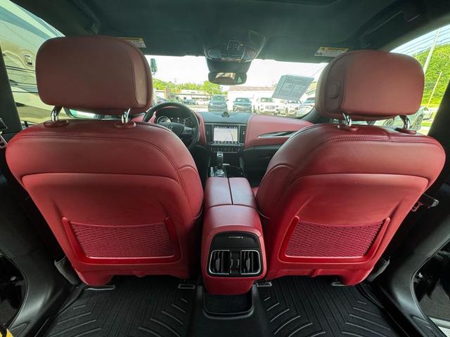 Photo of 2022 Nero Ribelle Metallic Maserati Levante