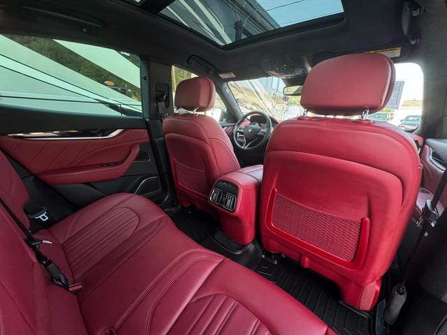 Photo of 2022 Nero Ribelle Metallic Maserati Levante