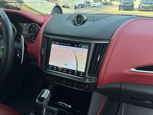 Photo of 2022 Nero Ribelle Metallic Maserati Levante