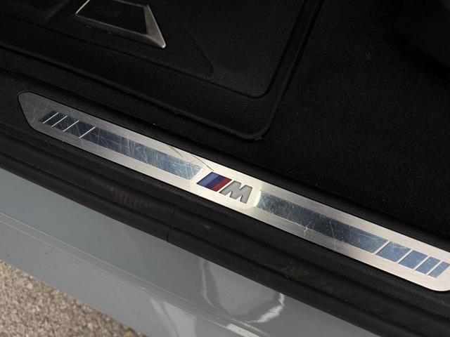 Photo of 2024 Brooklyn Grey Metallic BMW X7