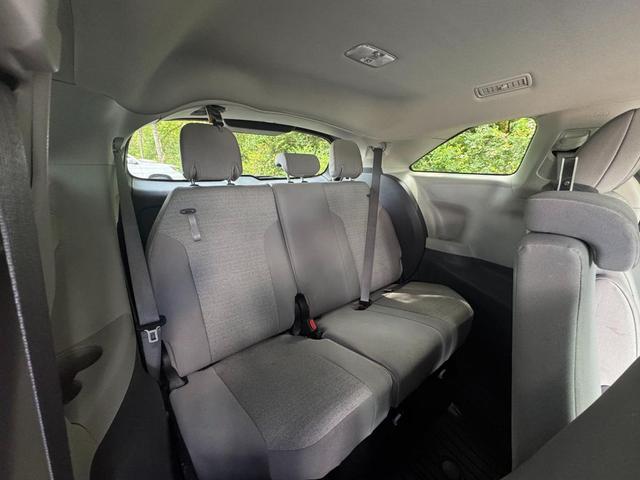Photo of 2024 Ice Cap Toyota Sienna