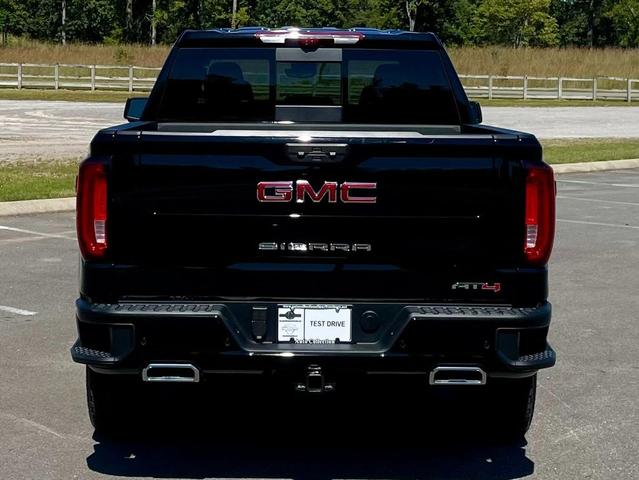 Photo of 2025 Onyx Black GMC Sierra 1500