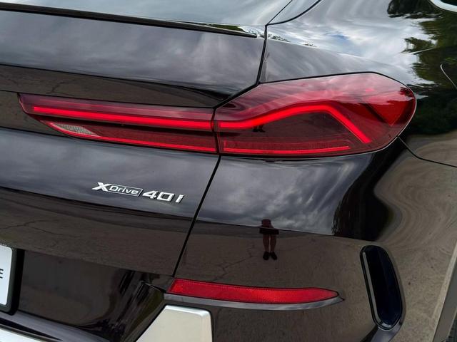 Photo of 2022 Sparkling Brown Metallic BMW X6