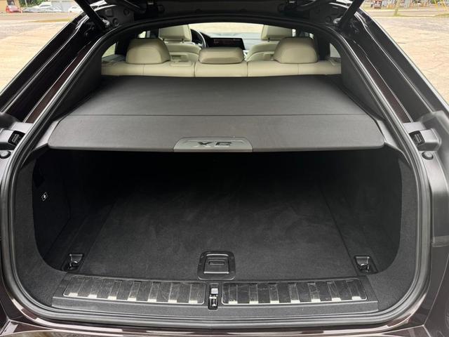 Photo of 2022 Sparkling Brown Metallic BMW X6