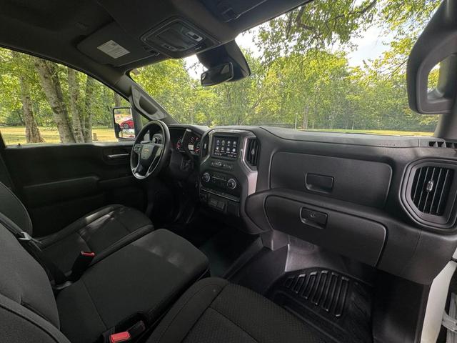 Photo of 2023 Summit White Chevrolet Silverado 1500