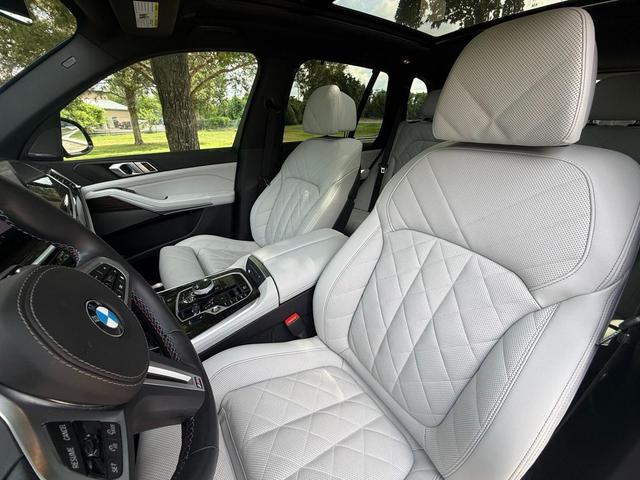 Photo of 2025 Brooklyn Grey Metallic BMW X5